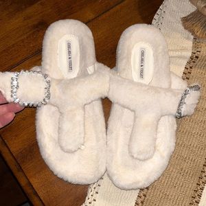Women’s Slipper Sandals